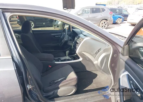 2013 Nissan Altima 2.5 S из США, поврежденный, VIN 1N4AL3AP7DC243601